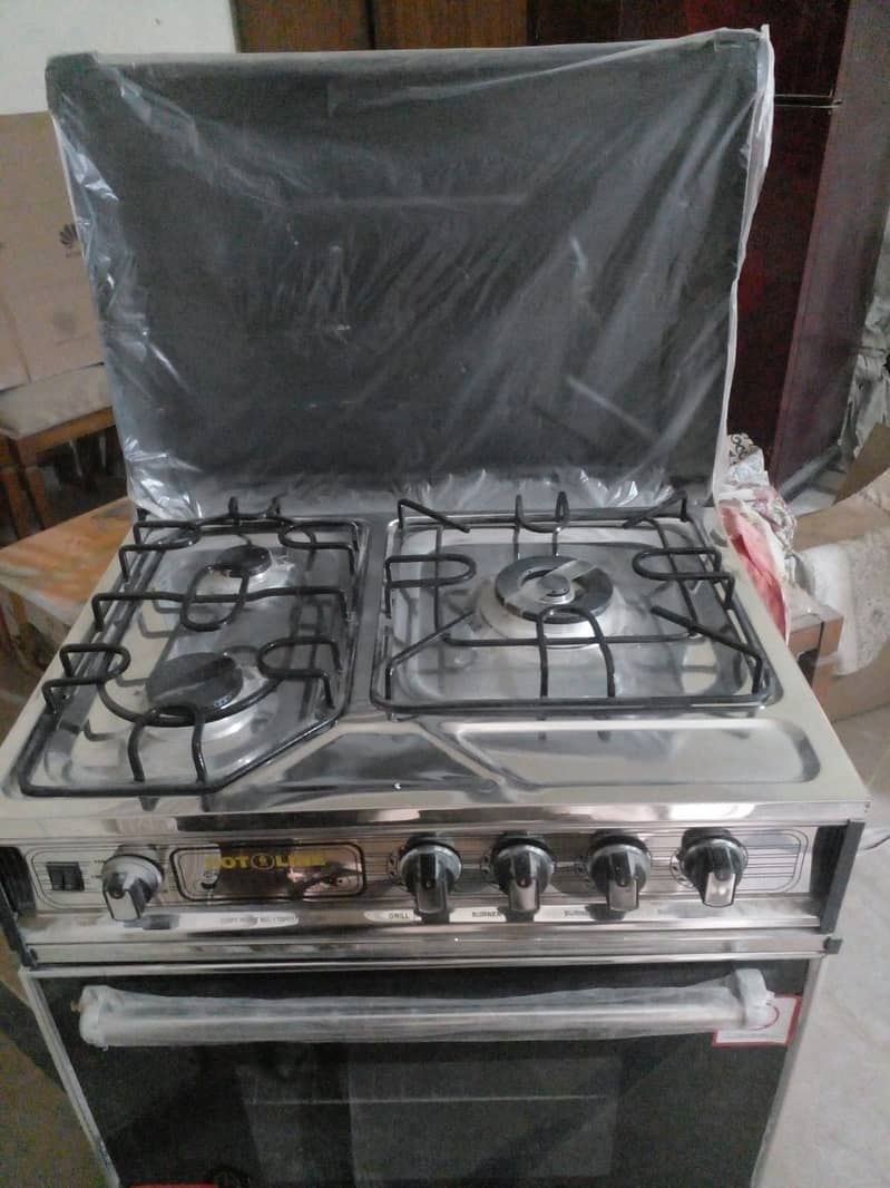 NEW UN-USED 2018 MODEL COOKING RANGE - Price Rs 32,900/- 12