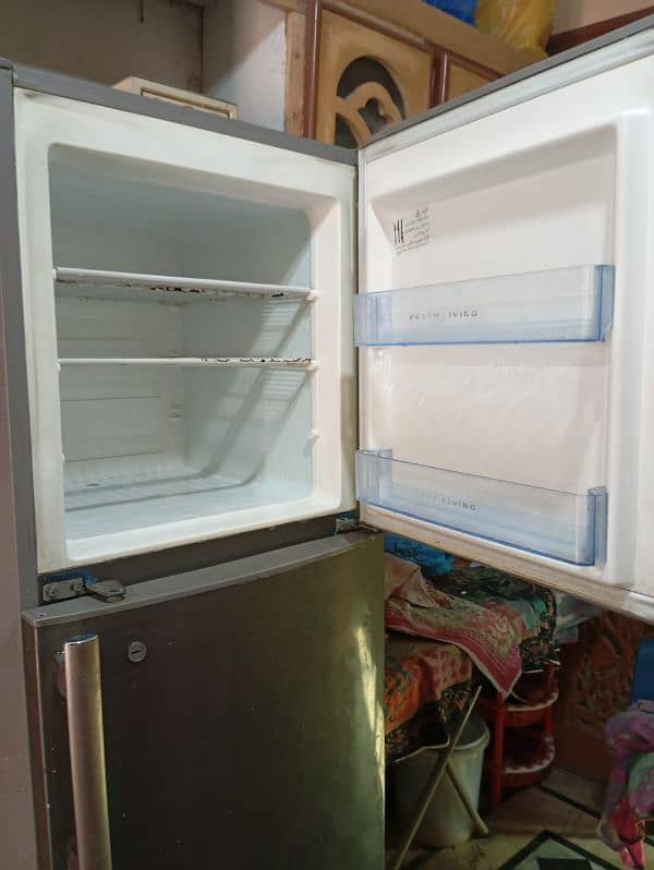 Electrolux fridge for sale 8