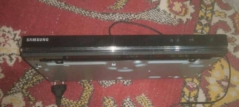 SAMSUNG DVD PLAYER 1