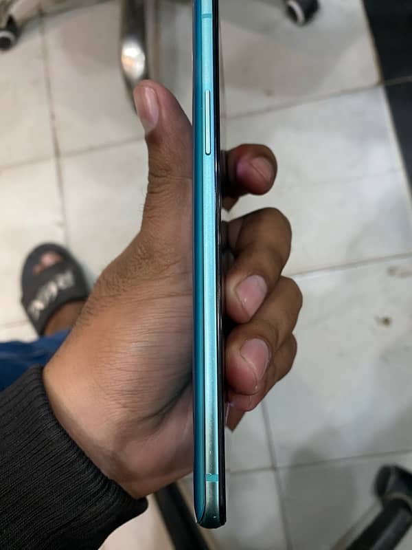 One Plus 8T 12/256gb  all sims all working 4