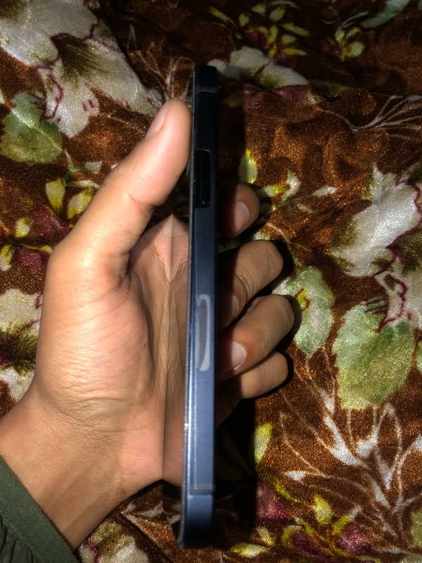 IPhone 12 128gb jv black 1