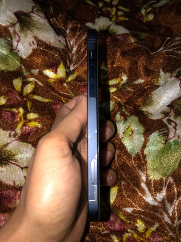 IPhone 12 128gb jv black 4