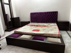 Bed with 2 Side Tables & Dressing Table with Mattress