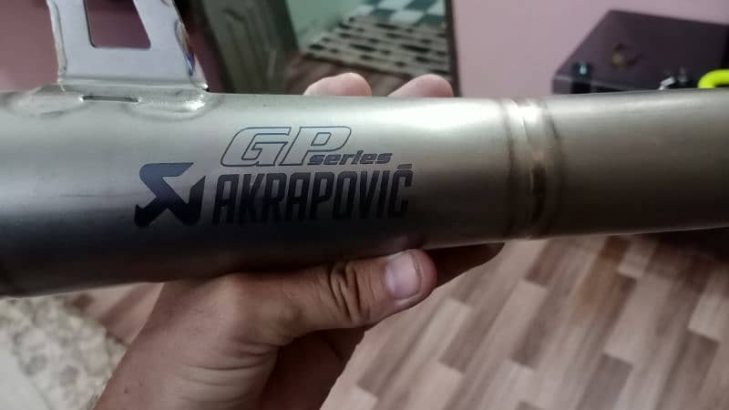 original akrapovic dual exhaust 0