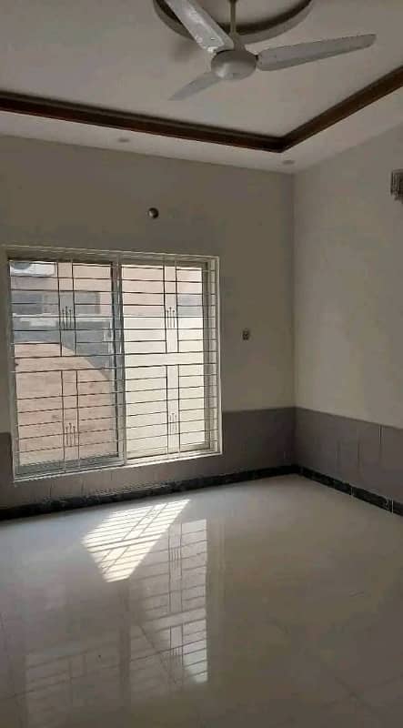 10 marla new tile floor 5bed double story house for rent in wapda town 6