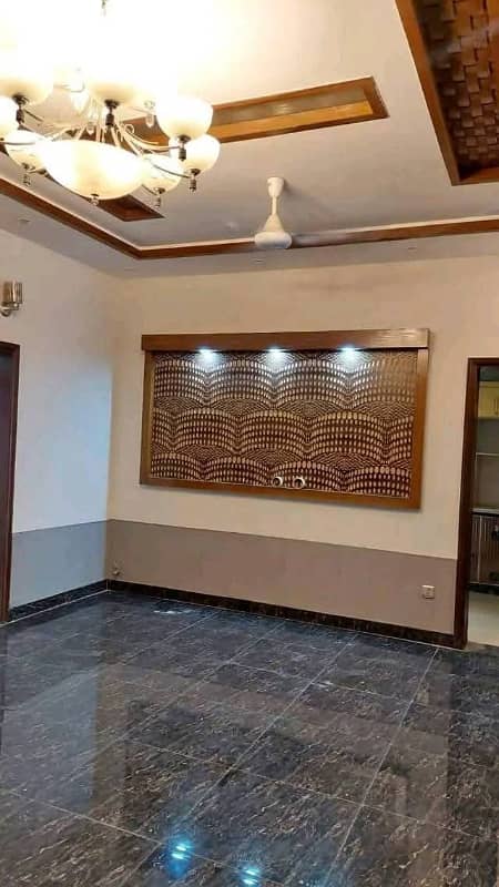 10 marla new tile floor 5bed double story house for rent in wapda town 7