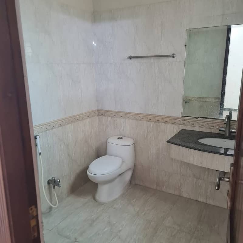 10 marla 2bed superb upper portion in wapda town E-2 block 7