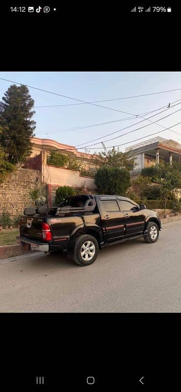 Toyota Hilux  2012 Model 0