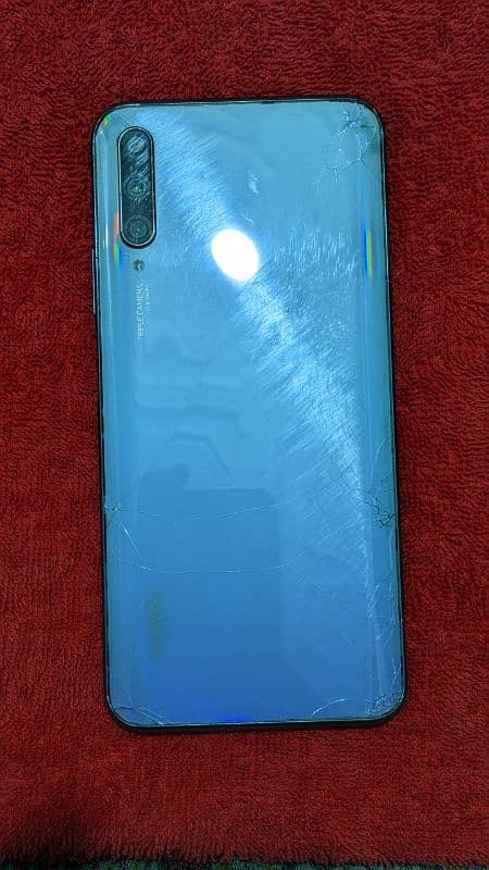 HUAWEI Y9S 4