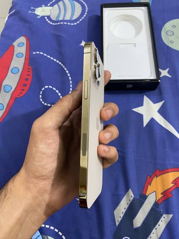 apple iphone 13 pro max gold 2