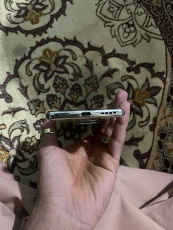 INFINIX ZERO 30 6