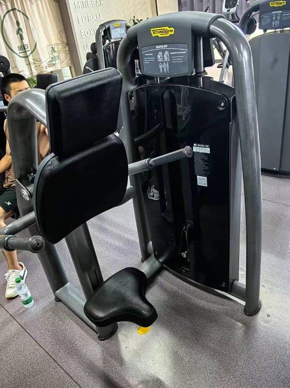 gym equipment 1