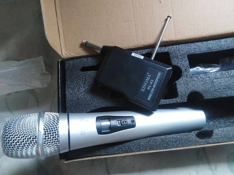 wireless microphone 4