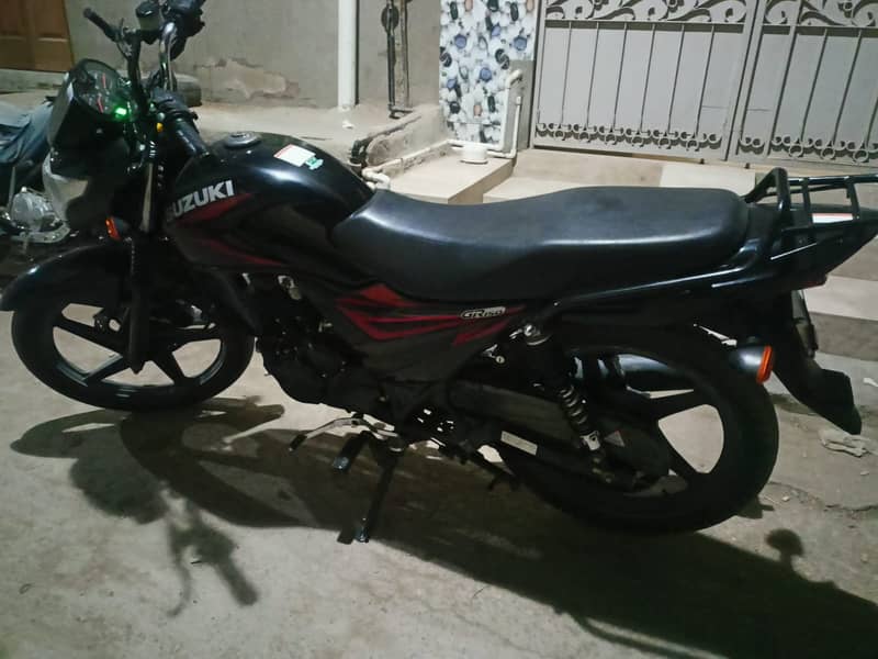 Suzuki GR 150 2022 2