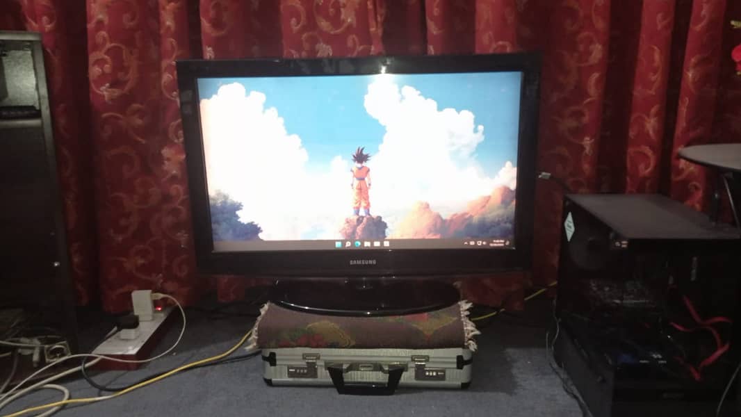 32 inch lcd for sale for playstation 4