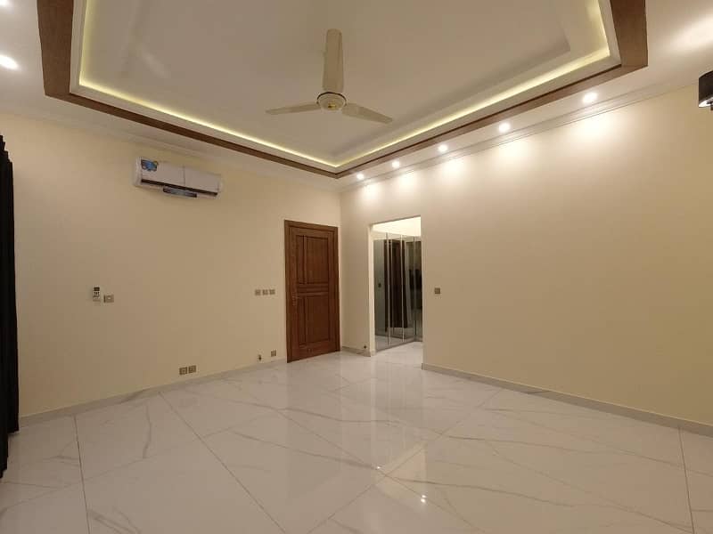 Beautiful Designer House For Rent 21