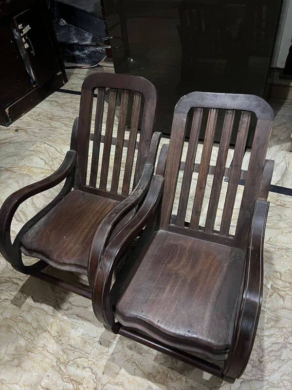 wooden rocking chairs 3