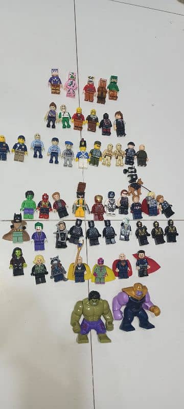 Lego Minifigures 0