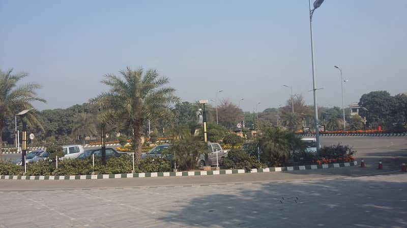 1 Kanal Cheapest price plot for sale in Sukh Chayn Gardens Lahore 7