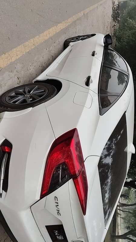 Honda Civic white Prosmetic 2019 model 10