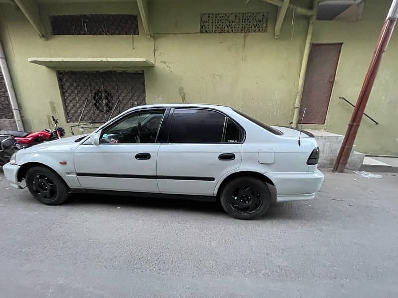 Honda Civic EXi 1997 3