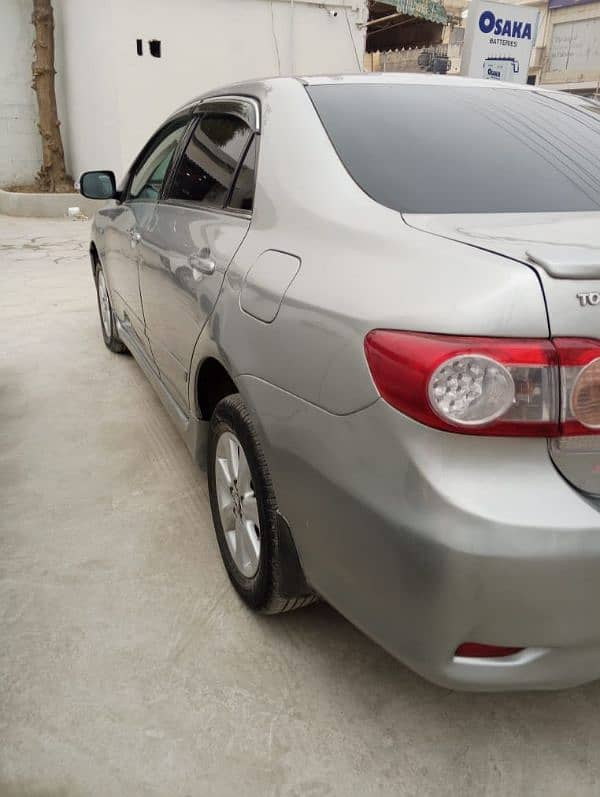 Toyota Corolla Altis 2013 contact 03110500953 2