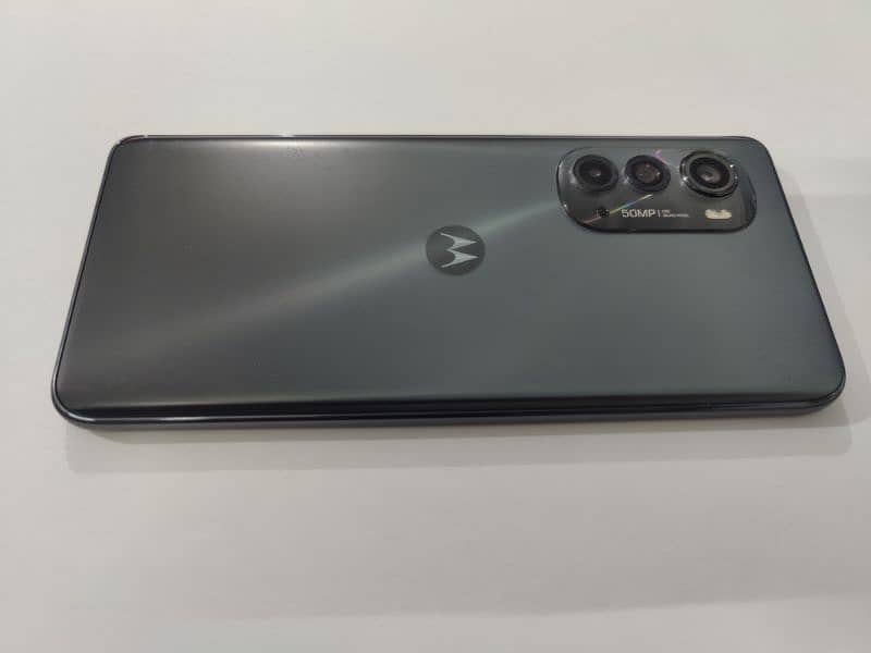 MOTOROLA Edge (2022) | 8/256 | AMOLED | 144 Hz Display |Mint condition 0