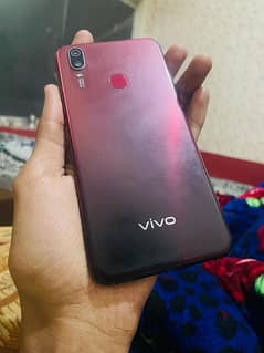 Vivo y11 3/32 with Box t