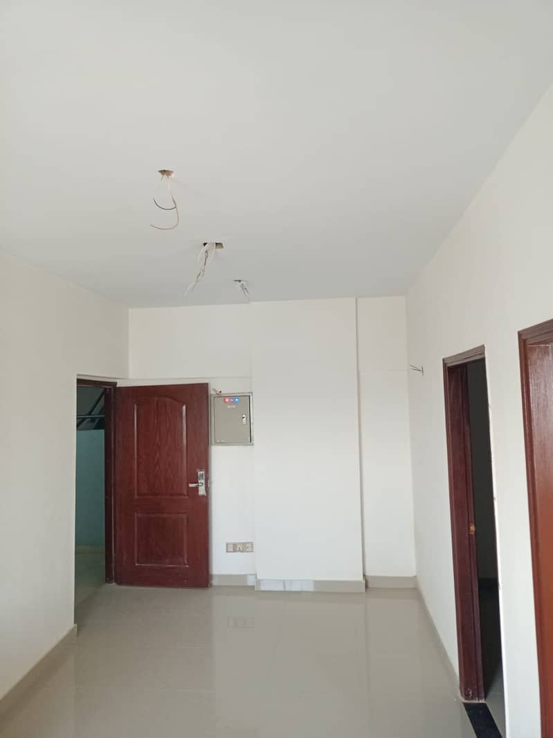 2 Bed Lounge Apartment Available For Sale 2