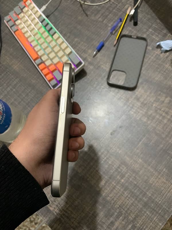 IPhone 15 pro Non Pta With Box 3