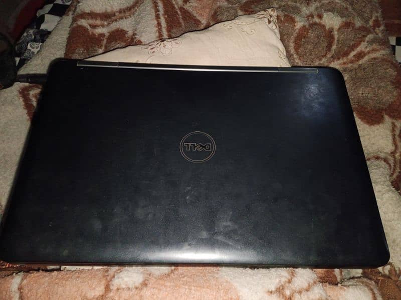 i sell my laptop is a good condition 2