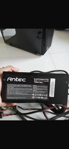 ANTEC 750 watt 80+ gold rated semi modular power supply