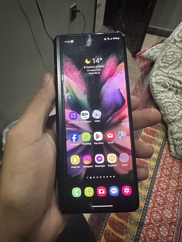 Samsung Galaxy Fold 3 5