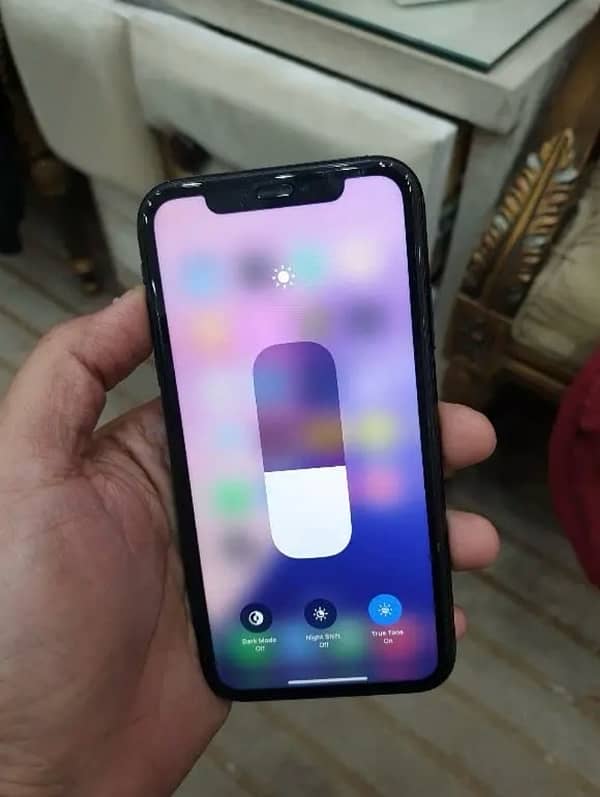 iPhone XR pta approved 64 go 1