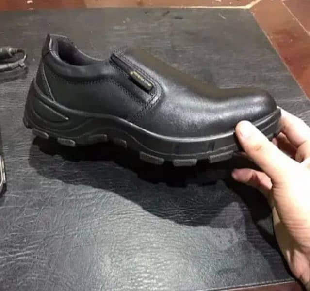 safety shoes 1