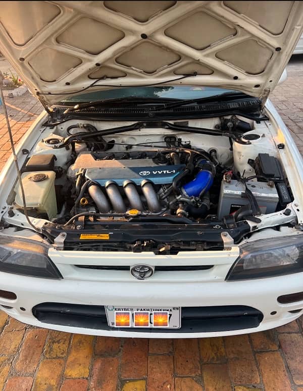 Toyota Corolla 2000 0