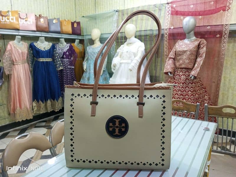 ladies handbags 11