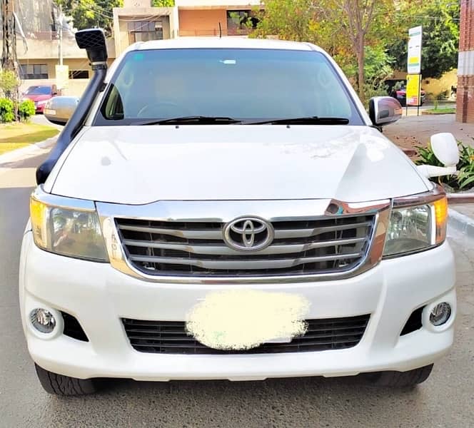 Toyota Hilux 2016 Vigo 0