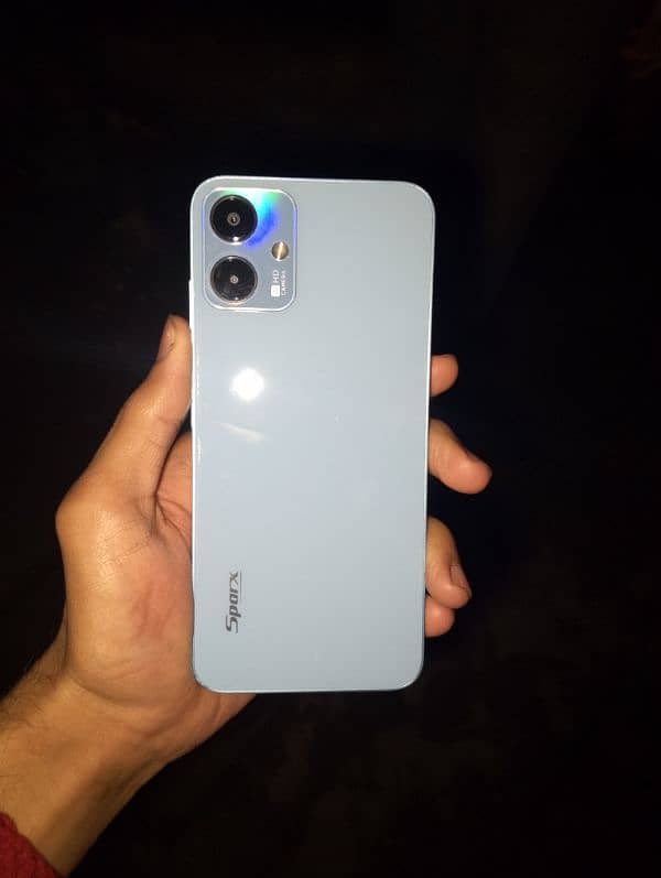 Spark Neo 7 Plus 0