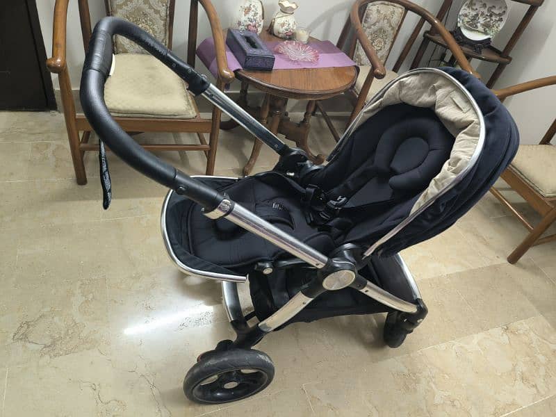 Mamas and Papas Ocarro Pram 3