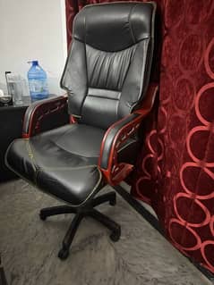 Executive Office Chair