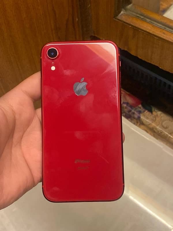 iphone xr (factory unlock) 0