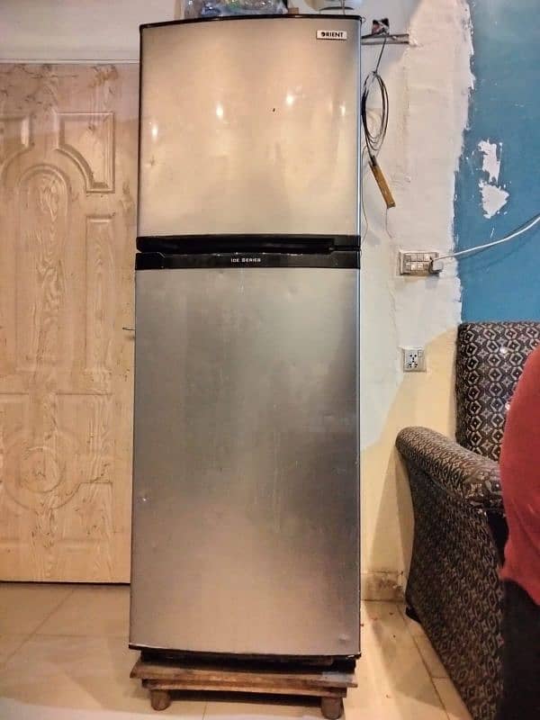 orient refrigerator urgently sale 0