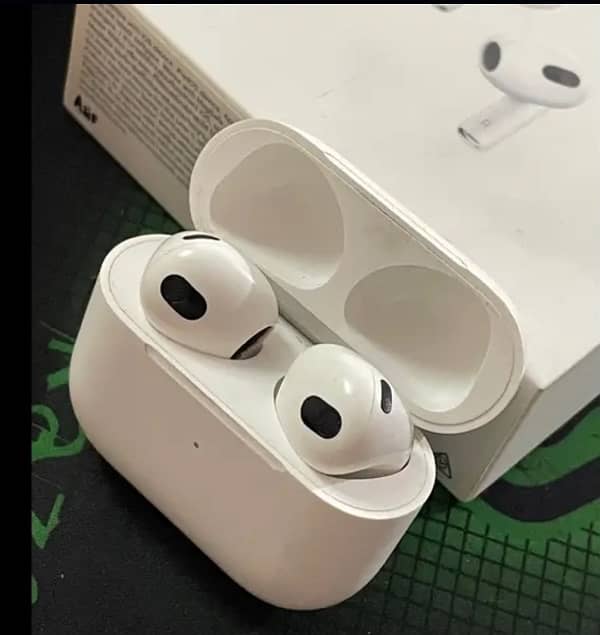 Apple Airpods 3rd Generation 0