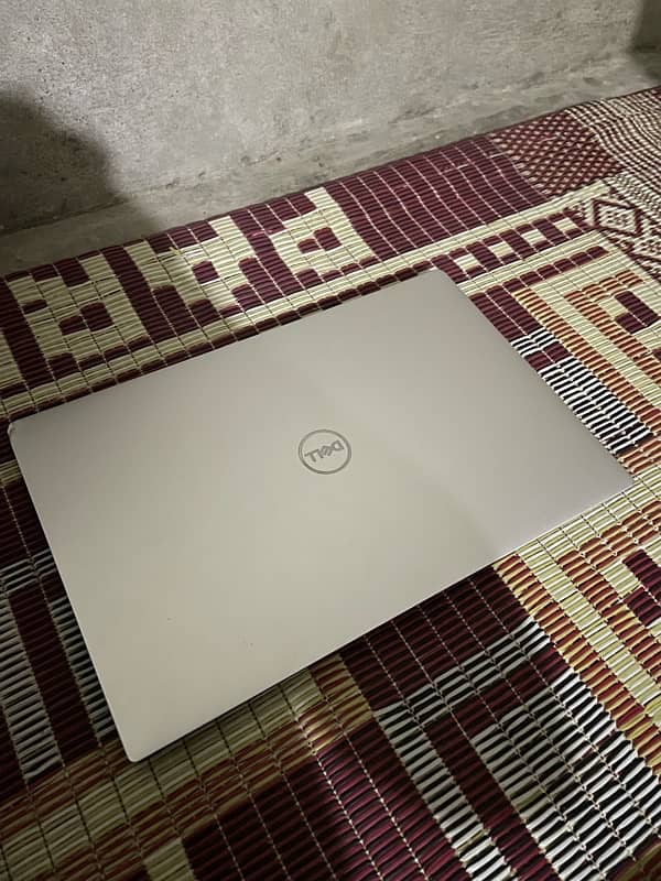 Dell Xps 9380 Core i5 8th generation 2