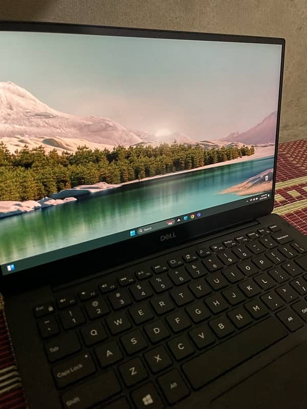 Dell Xps 9380 Core i5 8th generation 6