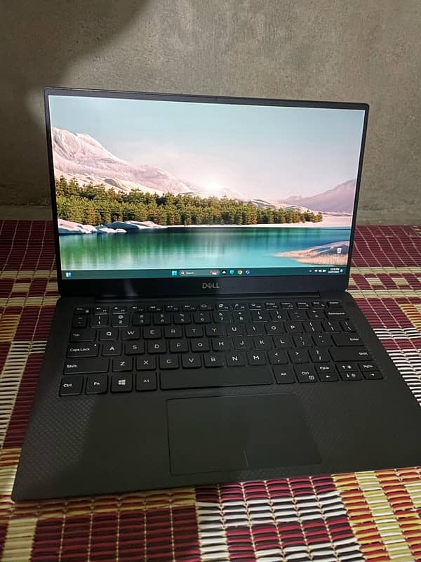 Dell Xps 9380 Core i5 8th generation 9