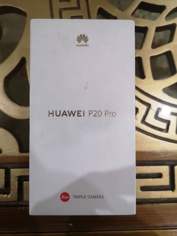 Huawei P20 pro (with full box) 6