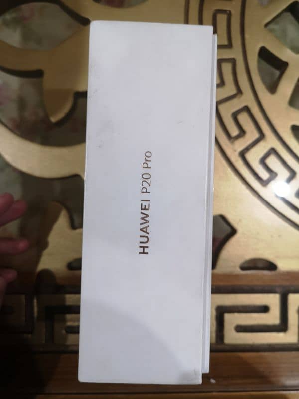 Huawei P20 pro (with full box) 7