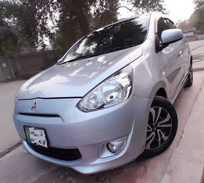 Mitsubishi Mirage Model 2012/2018 1